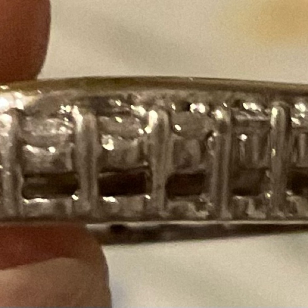 Peoples Silver and Gold Heart Pendant - Picture 3 of 4